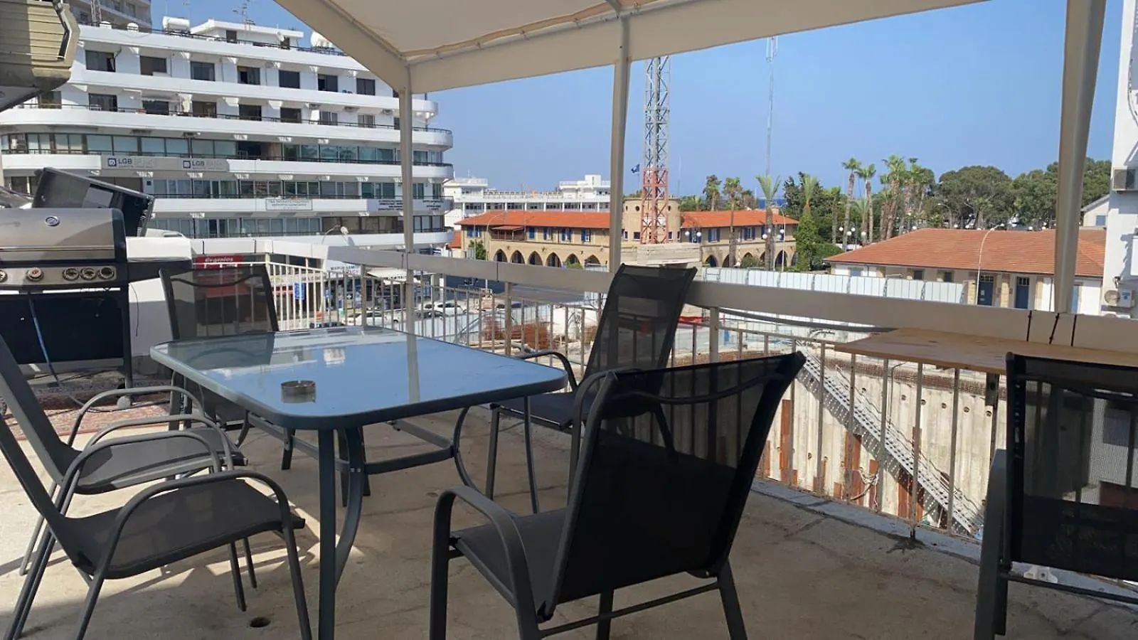 Citycenter Rooms Next To The Beach Λάρνακα Κύπρος
